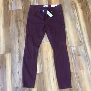 Loft burgundy 6p legging - NWT